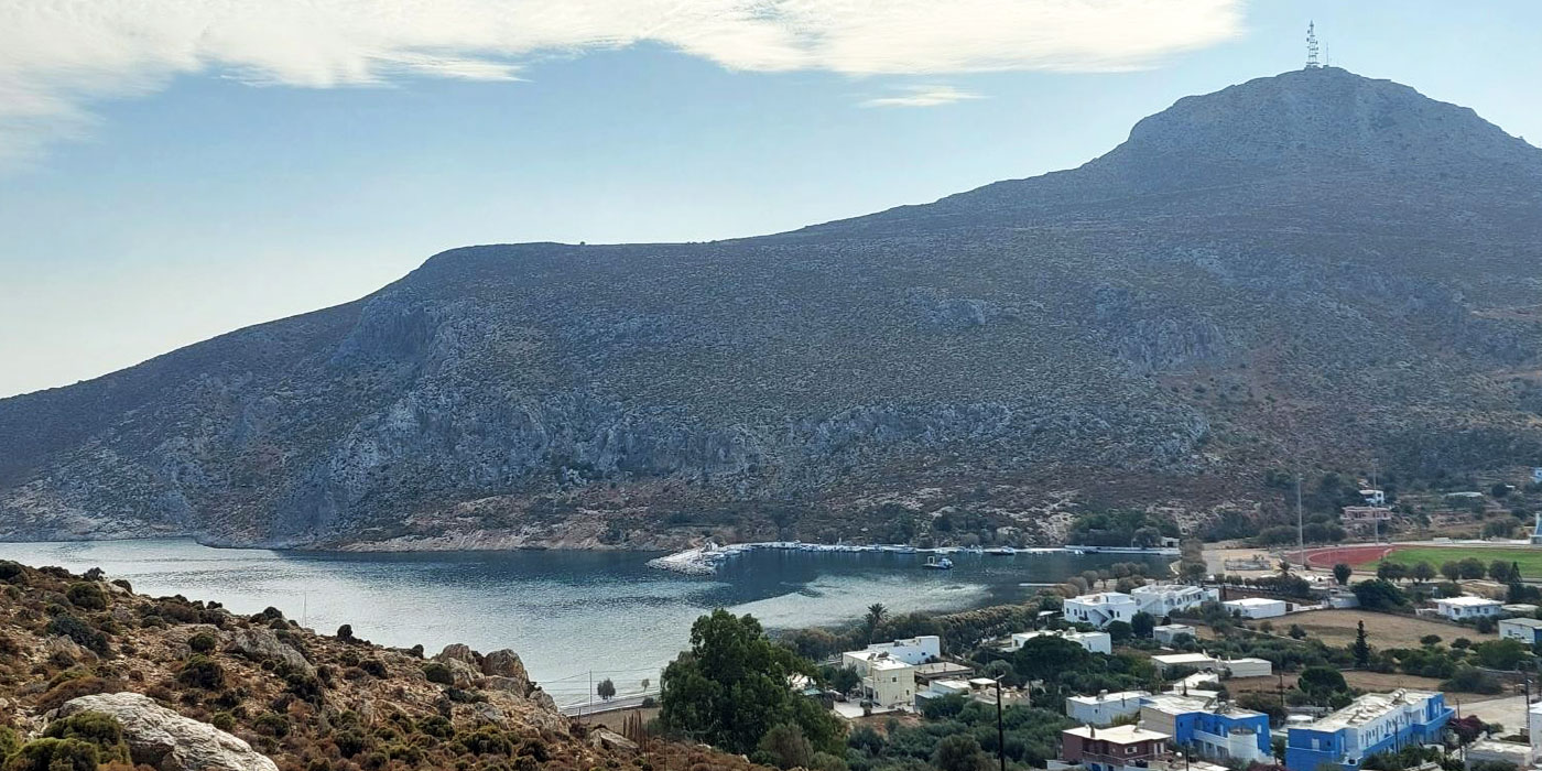 قطعة أرض استثمارية كبيرة في جزيرة ليروس اليونان