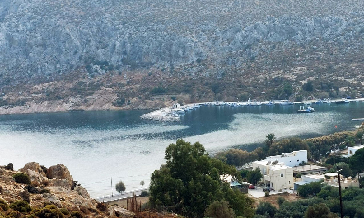 قطعة أرض للبيع في جزيرة ليروس اليونان